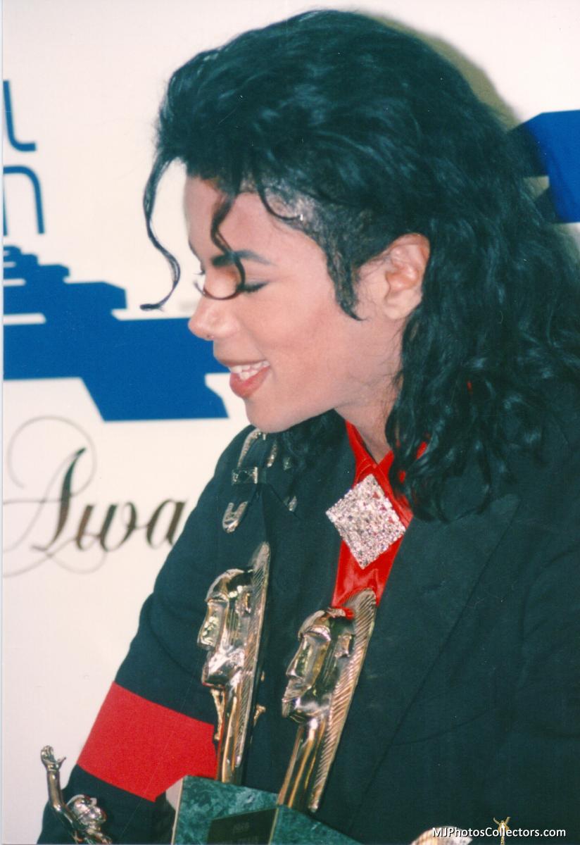 1989 soul Train Awards )