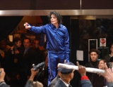 Nov2001VirginRecordsSigningNYCGroupPP#7.jpg