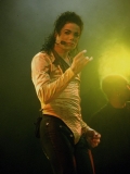 Michael-michael-jackson-10655266-755-1008.jpg